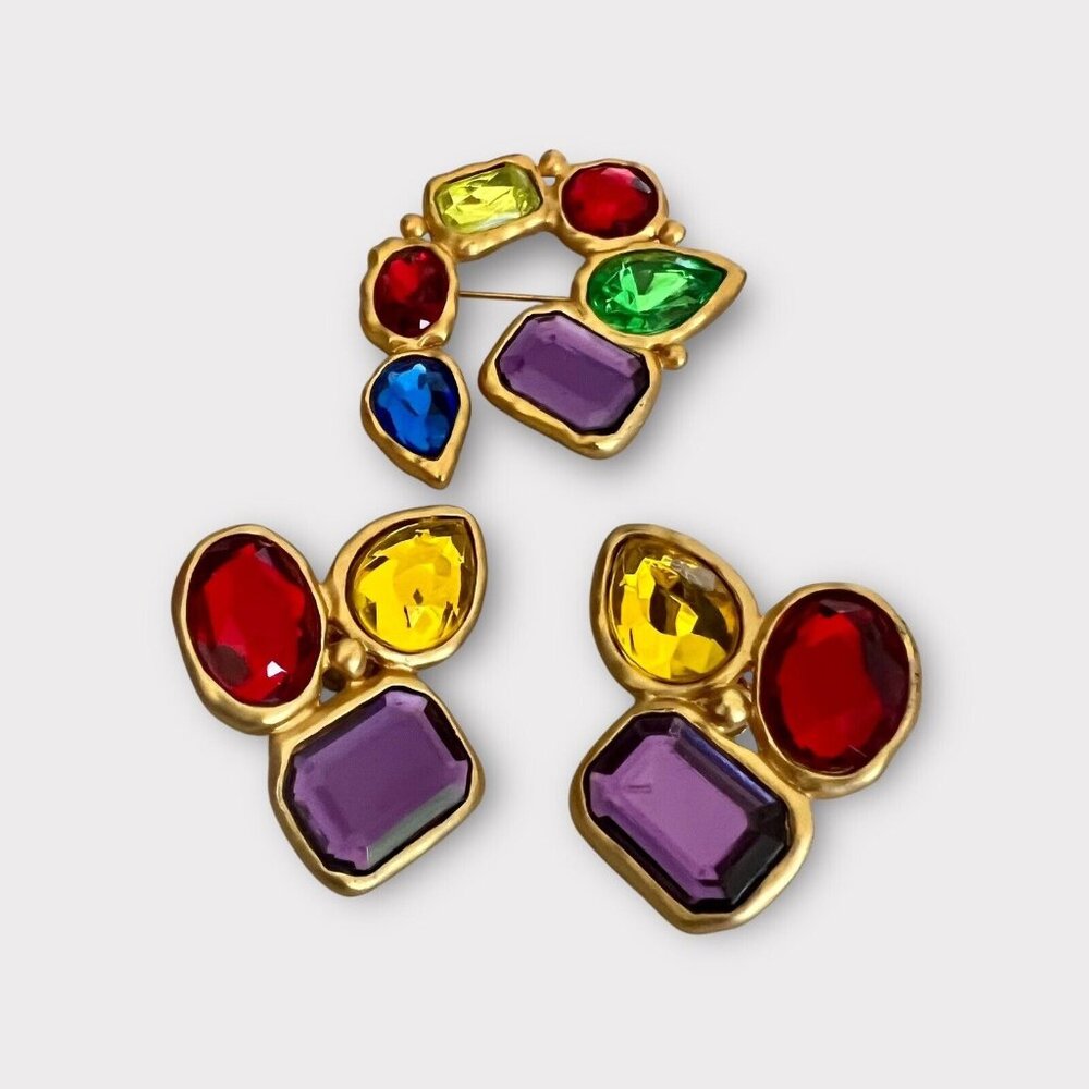 Vintage Park Lane  Multicolor Gold Tone Lucite Brooch & Clip-on Earrings #C-3